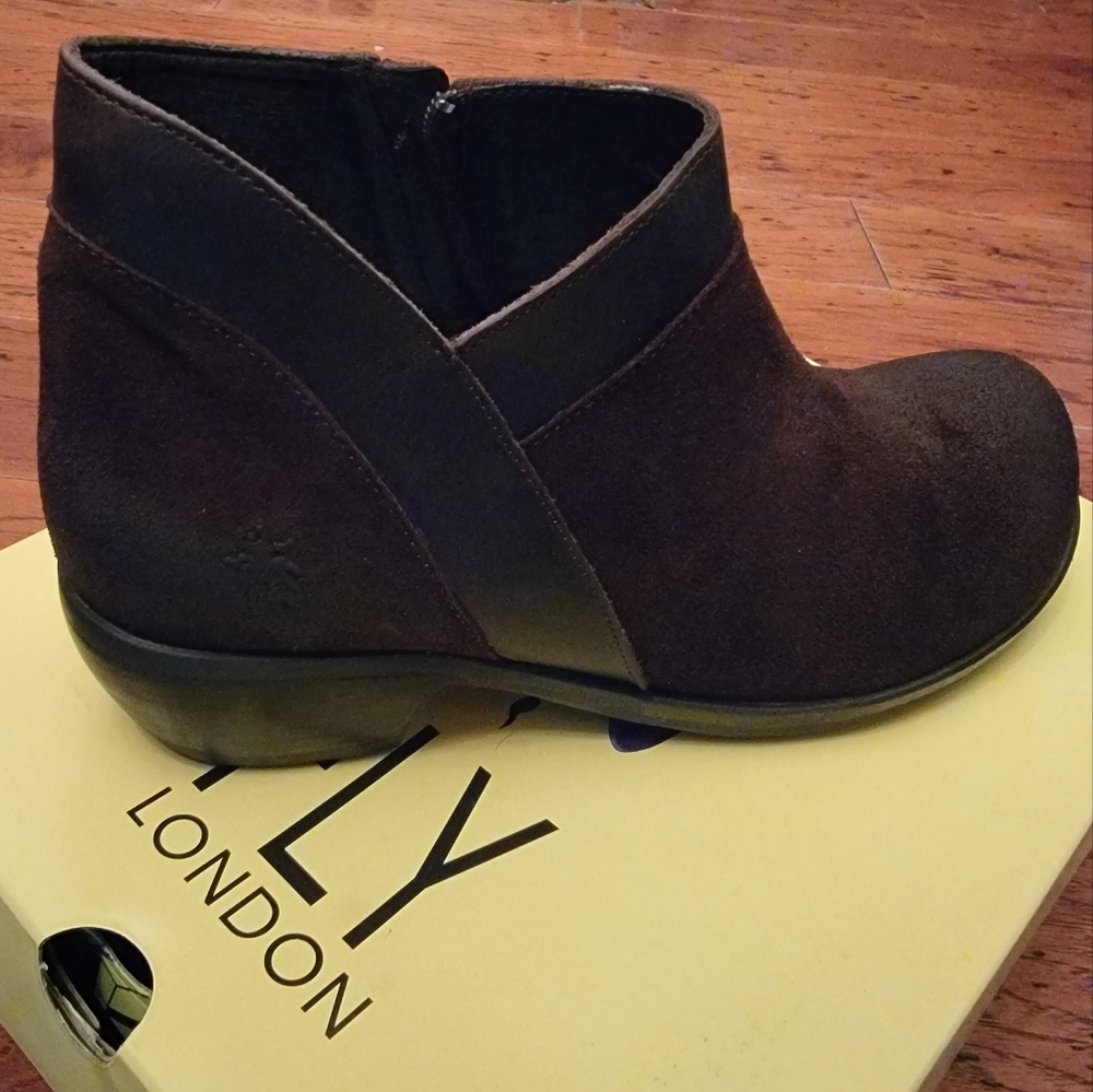 FLY London Leather Ankle Boots